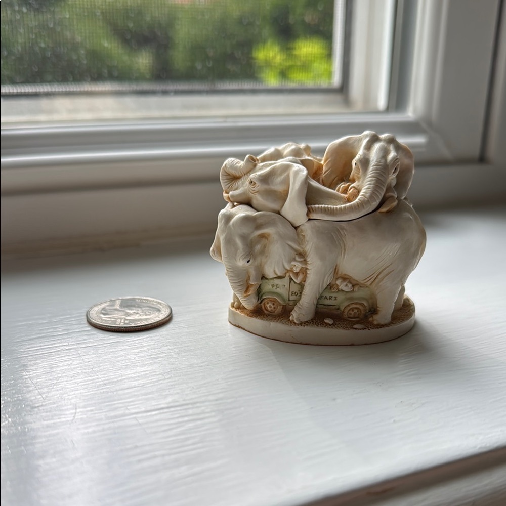 Harmony Kingdom Elephant Trinket Box Eds Safari